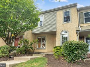 1703 Newmarket Ct, West Chester, PA 19382