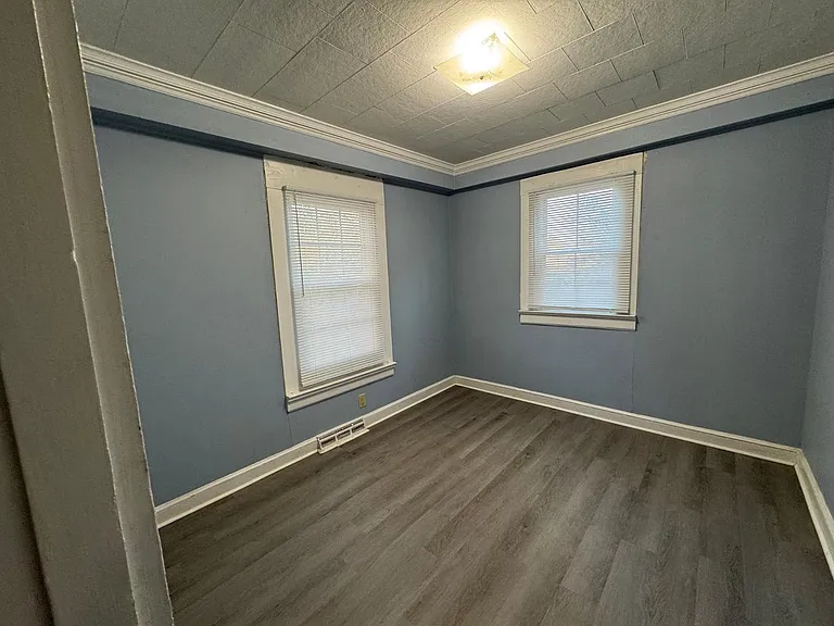 2501 Pickett Rd #5 — Photo 3