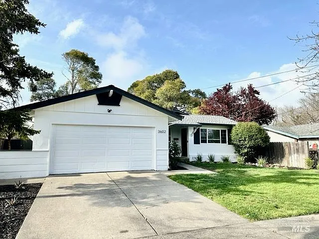 3602 Idlewild Avenue - 3bd/2ba, 1,261 sqft - in Napa, CA