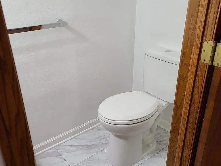 2101 Green Valley Dr — Photo 11