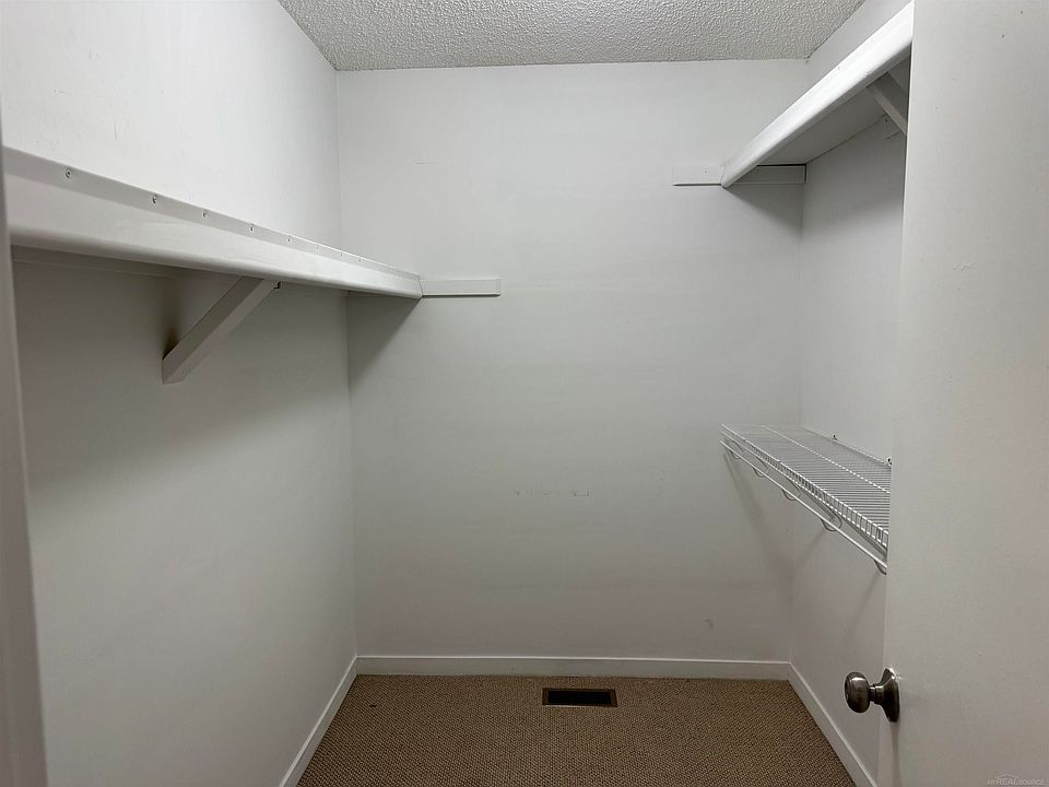 7930 Woodingham, photo 9