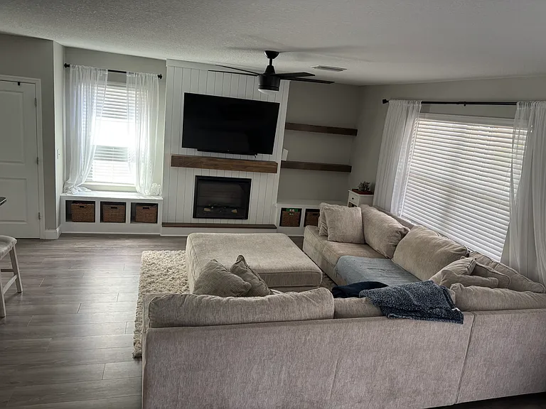 4864 Silver Topaz St — Photo 8