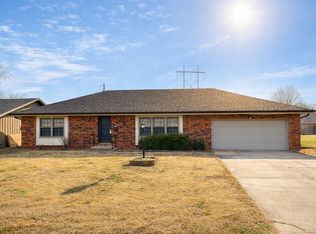 3227 S Alden Ct, Springfield, MO 65804