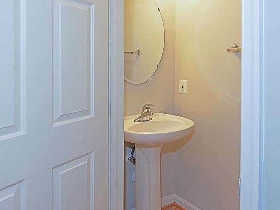 Powder room