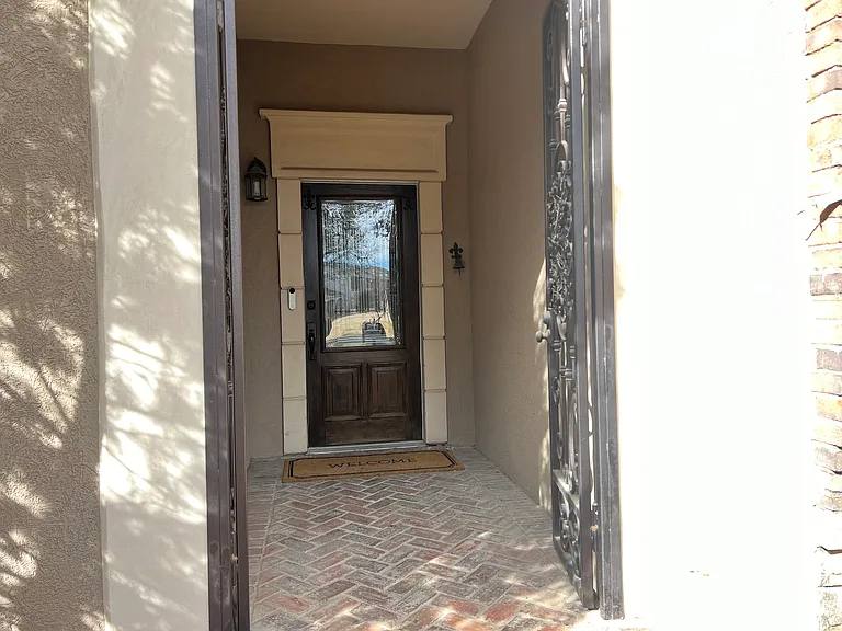 37 Lafayette Pl — Photo 5