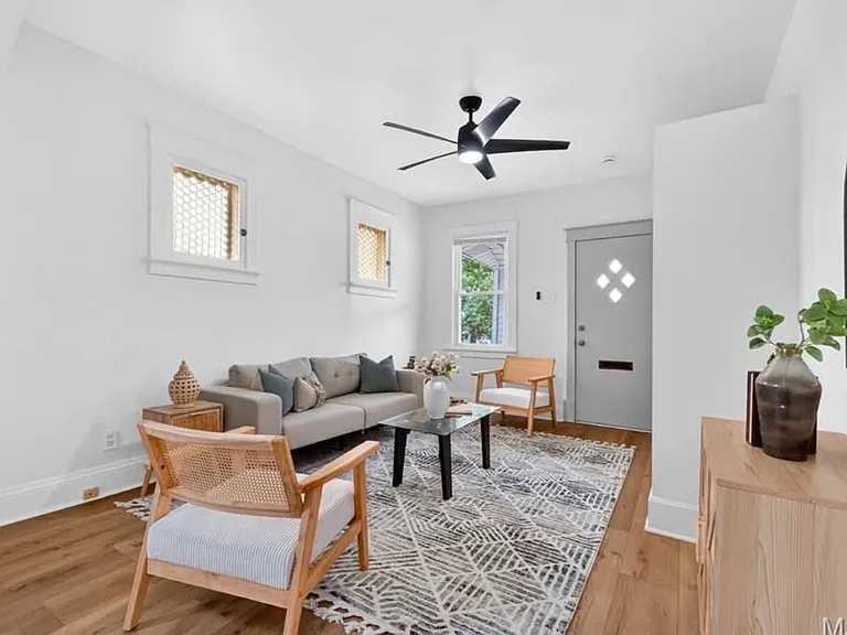 4601 Ray Ave — Photo 8