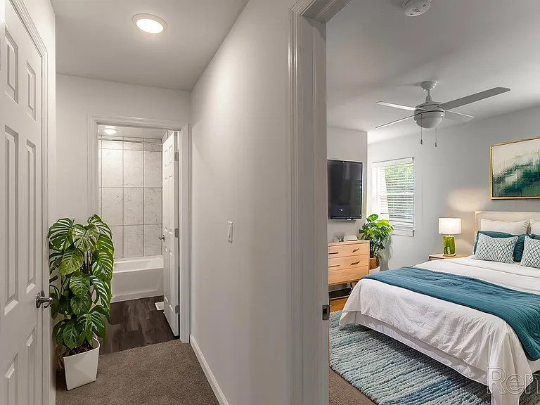 North Park Townhomes — Photo 39