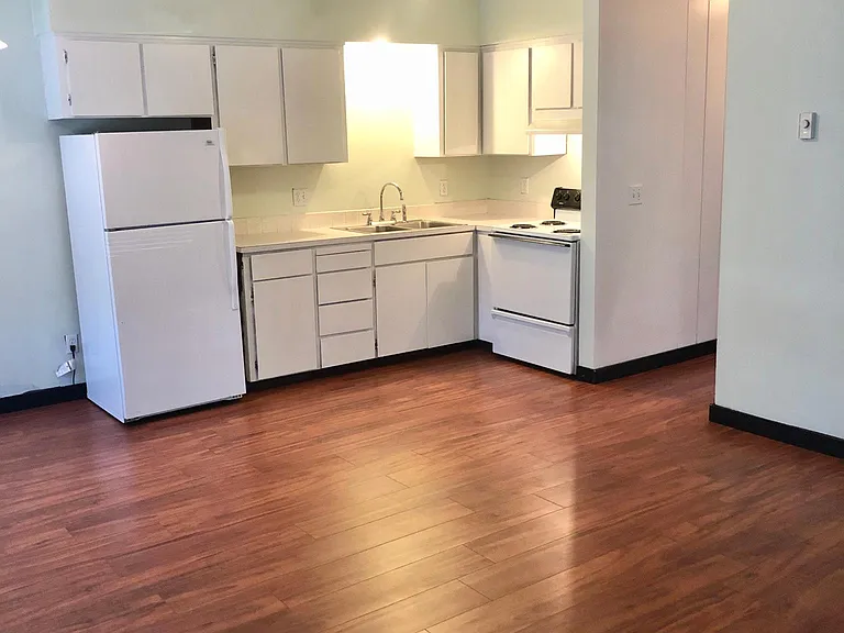 1144 N 11th St — Photo 3