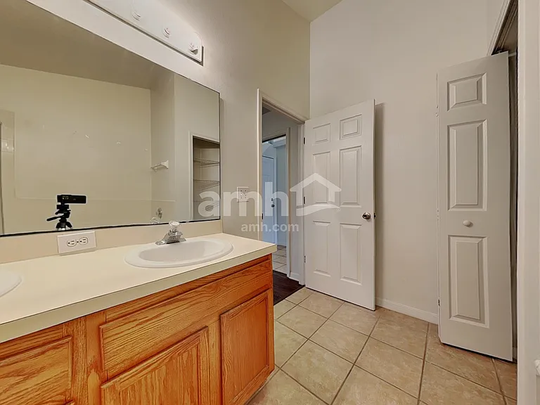 412 Fieldstream West Blvd — Photo 10
