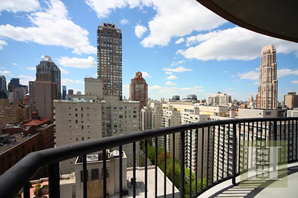 Sold by Halstead Real Estate | media 5