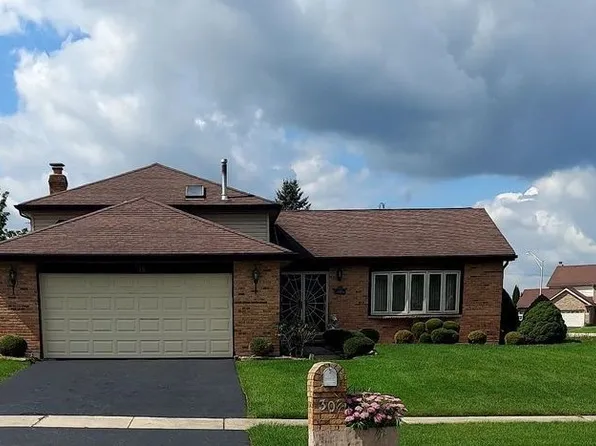30 Red Barn Rd, Matteson, IL 60443