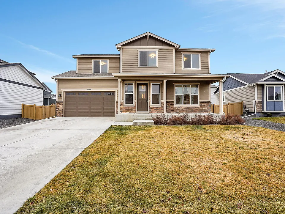 6819 Cattails Dr