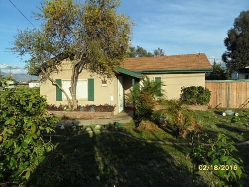 3rd image of 2245 Artesia