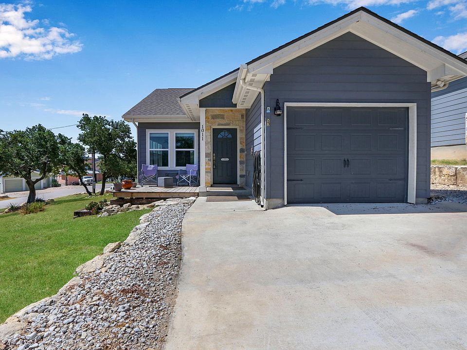 1st image of 1101 Alta Vista Ln