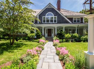 37 Pasture Gate Rd, Tisbury, MA 02568
