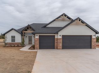 2810 Juneberry Ln, Newcastle, OK 73065