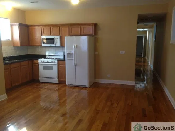 1544 S Kedvale Ave, Chicago, IL 60623