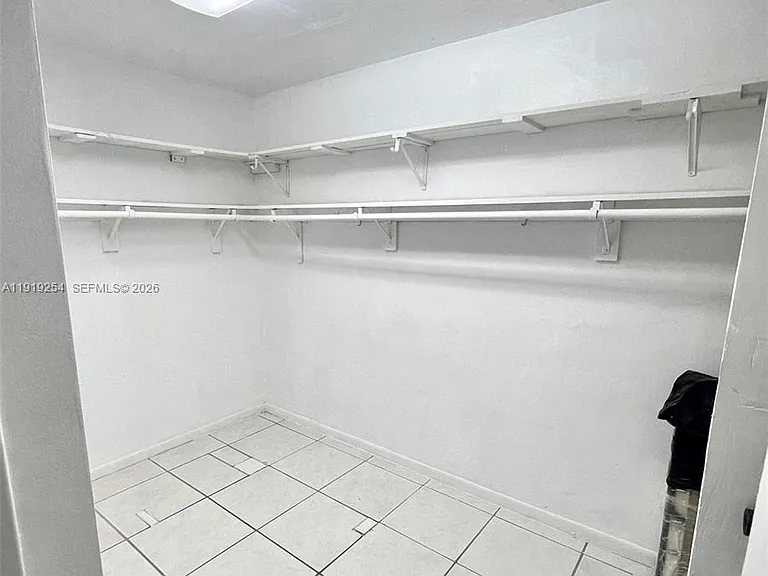 18900 NE 3rd Ct #531 — Photo 11