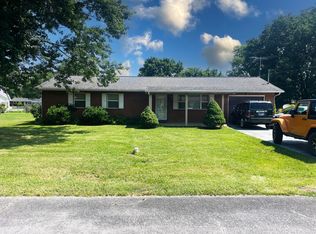 334 N Susong St, Newport, TN 37821