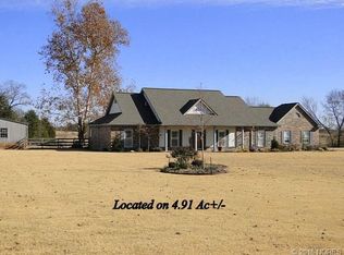103919 S 4666 Rd, Sallisaw, OK 74955