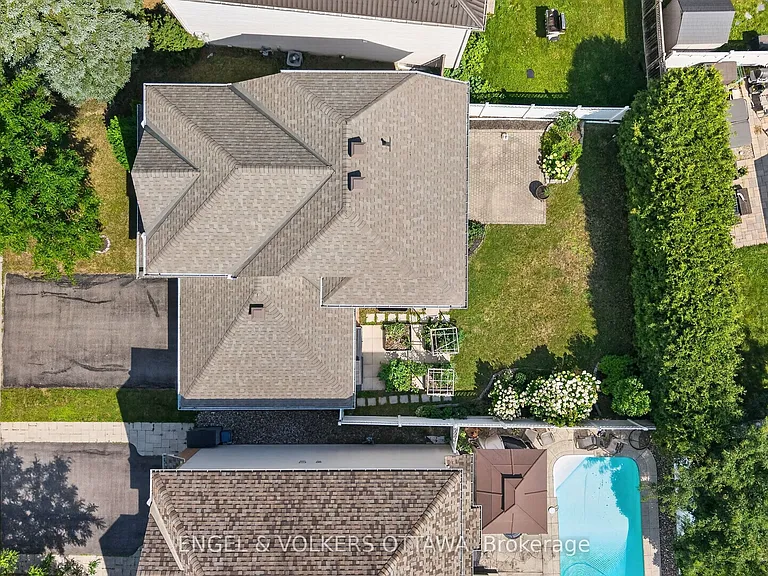 2123 Esprit Dr — Photo 49