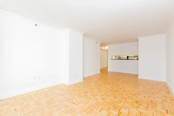 Rented by Keller Williams NYC | media 19