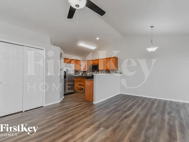 2766 Park Crest Ct — Photo 5