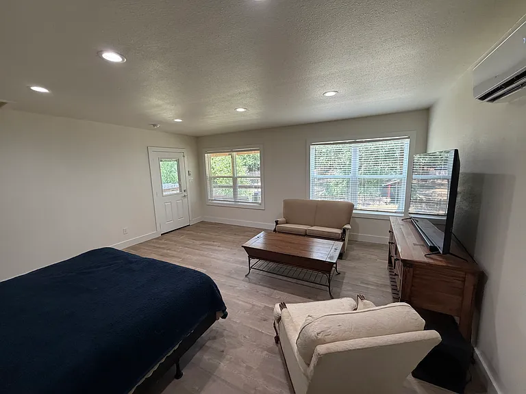 114 Ricky Rd — Photo 11