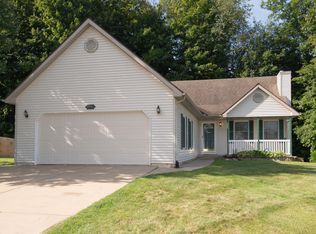 4441 Willow Point Ln, Kalamazoo, MI 49004
