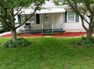 1023 3rd Street Dr NE, Hickory, NC 28601