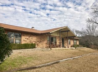 1609 W Ranchero Rd, Kerrville, TX 78028