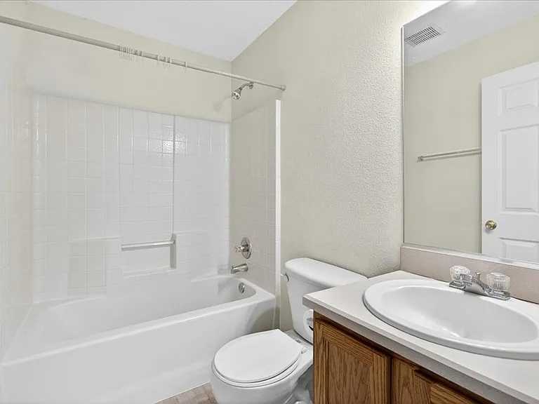 25 Rainstone Ln #A — Photo 28