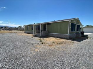 1671 W Dyer Rd, Pahrump, NV 89048