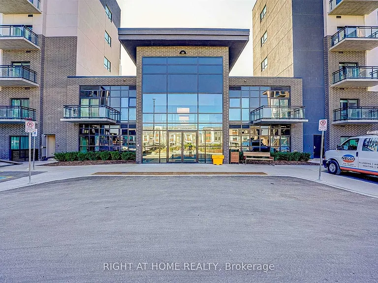 102 Grovewood Cmn #224 — Photo 2