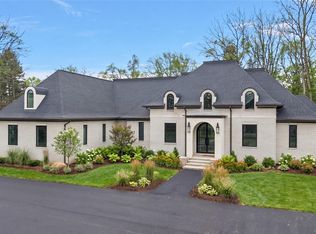 5560 Sheldon Rd, Rochester, MI