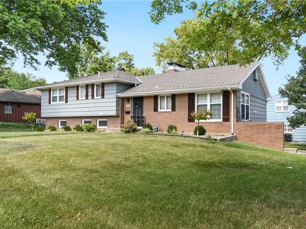 11510 E 32nd St S, Independence, MO 64052