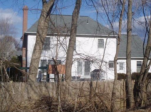 2nd image of 4 Indian Brook Ln