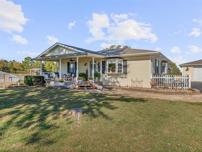 12974 Peter Moore Ln, De Soto, MO, 63020