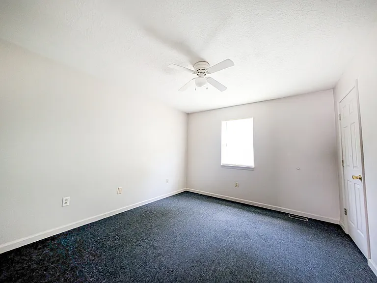 587 Baker Rd #J4 — Photo 5