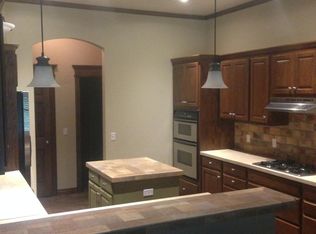 1735 Lake Shadows Ct, Edmond, OK 73012