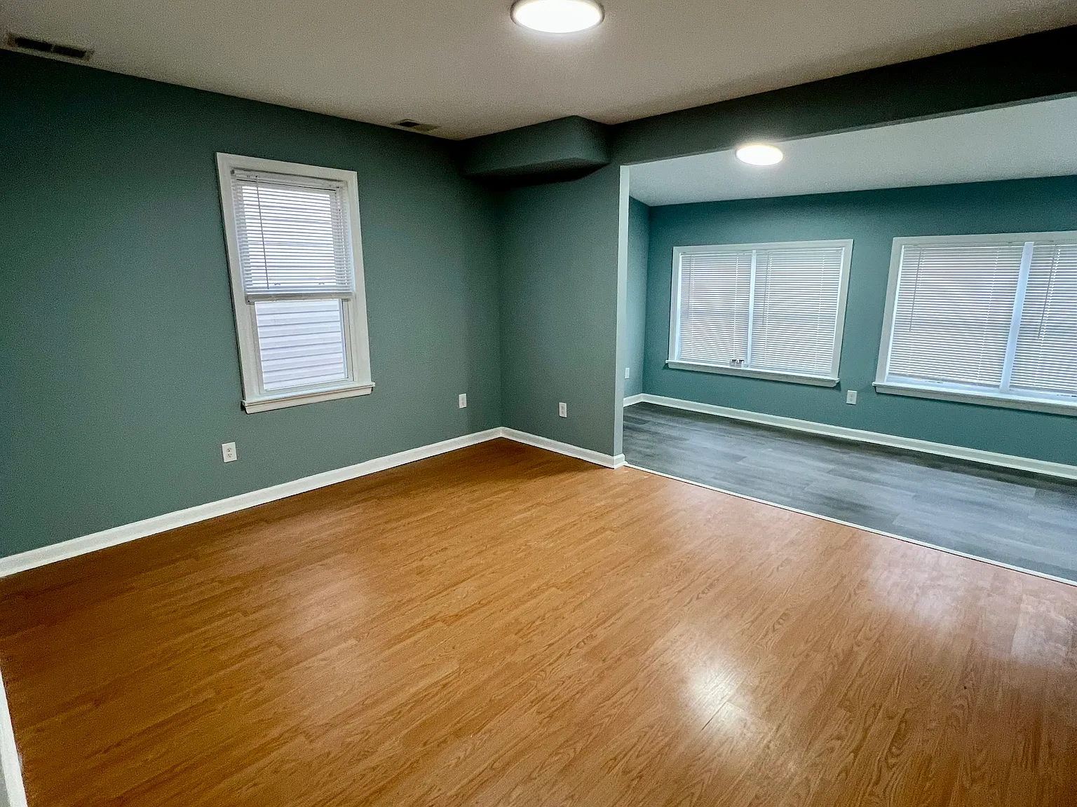3 bed, 1320 sqft, $2,950 — Photo 3