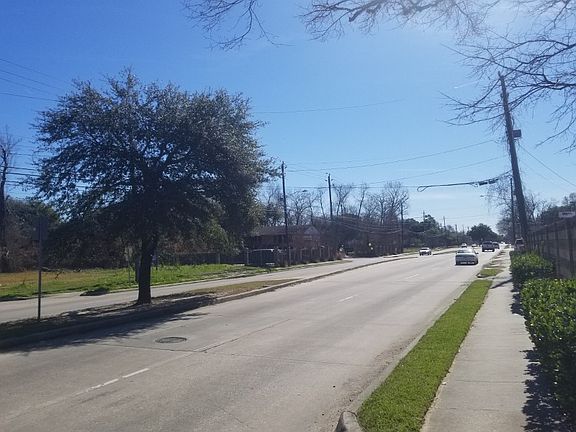 3rd image of 319 San Julio Dr