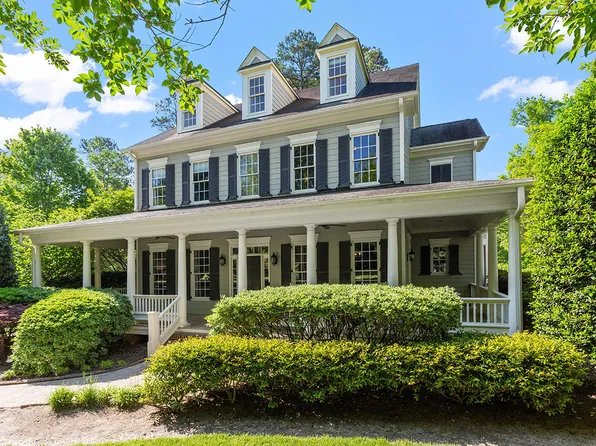 215 Devonhall Ln, Cary, NC 27511