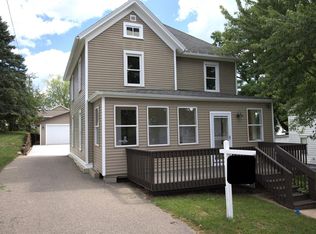 228 Scott St, Cambria, WI 53923