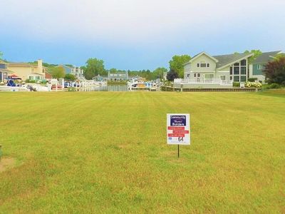 2525 Bay Pointe Dr, Saint Joseph, MI, 49085