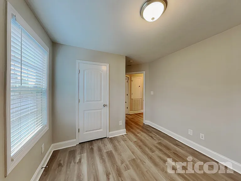 2314 Spike Ct — Photo 13