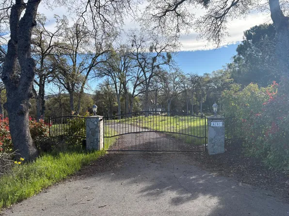 4141 Red Hill Rd, Angels Camp, CA 95222