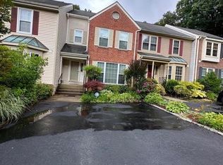 8215 Southwater Ct, Springfield, VA 22153