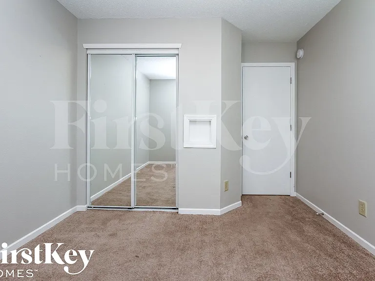 6518 Redland Way — Photo 14