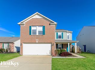 8250 S Rising Sun Dr, Pendleton, IN 46064